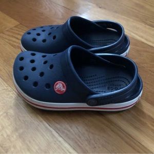 CROCS Classic Clog / Navy Blue - Toddler Size 9